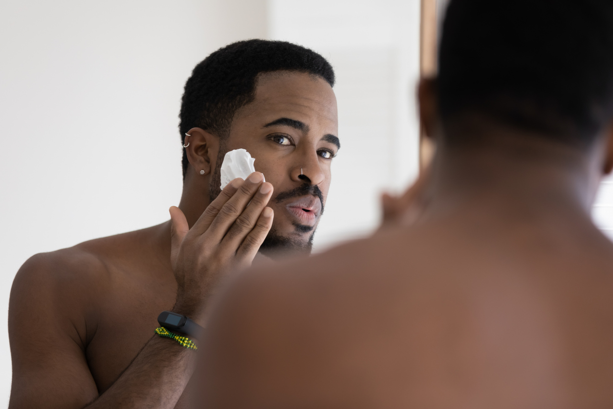 Soins pour hommes : conseils simples et <br> efficaces pour une peau nette et saine